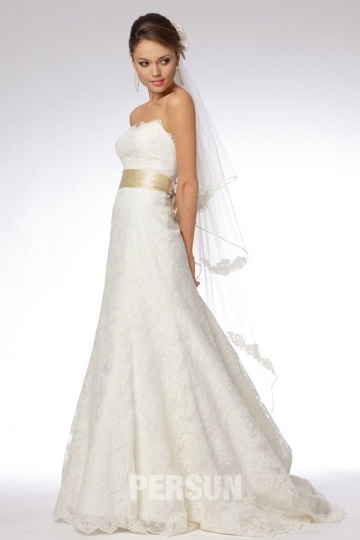 buy affordable lace wedding dresses UK online